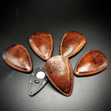 Load image into Gallery viewer, Xikar Xi handmade cigar cutter case