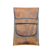 Load image into Gallery viewer, Leather Cigar Case - handmade