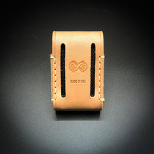 Load image into Gallery viewer, Colibri SV and Xikar VX2 cutter handmade leather case