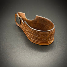 Load image into Gallery viewer, Leather Pipe Rest