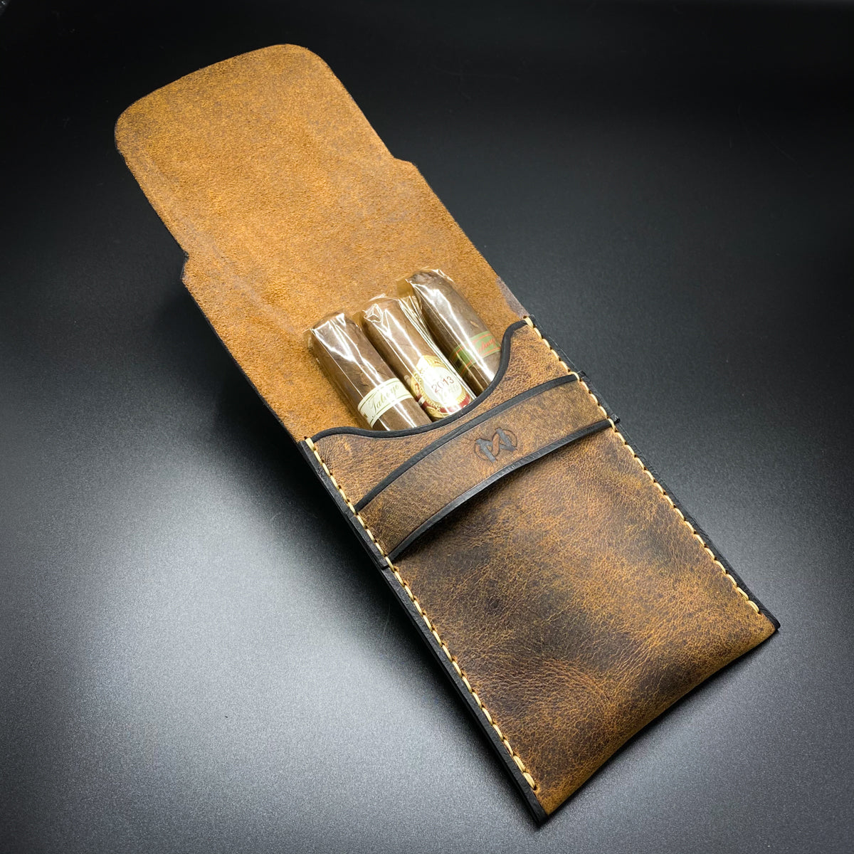 Handmade luxury leather cigar case - indian leather craft